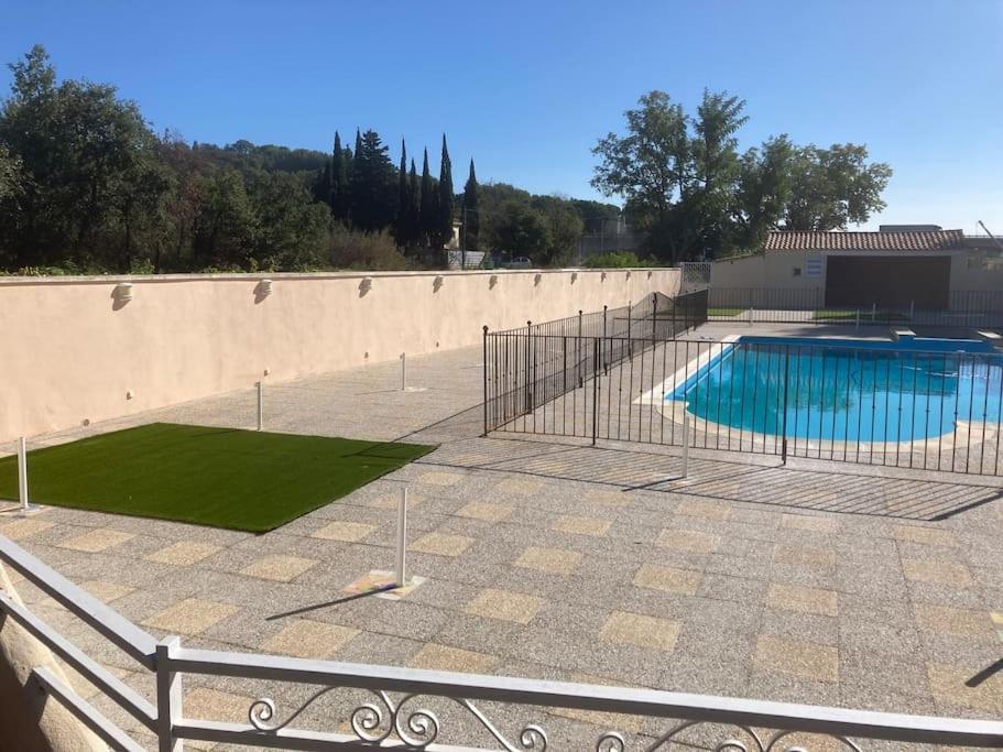 Studio « Saint-Petersbourg » A Avignon Eksteriør bilde